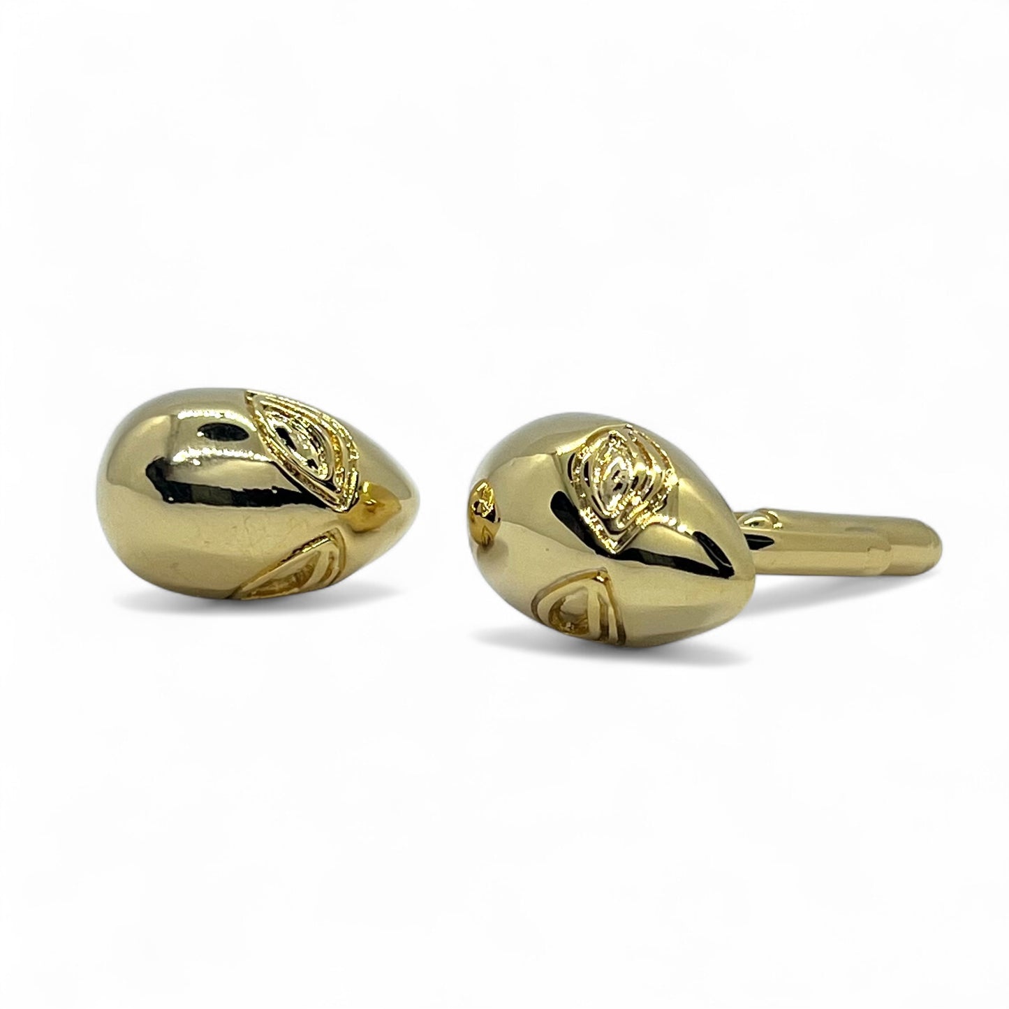 Nova Pod Golden Cufflinks