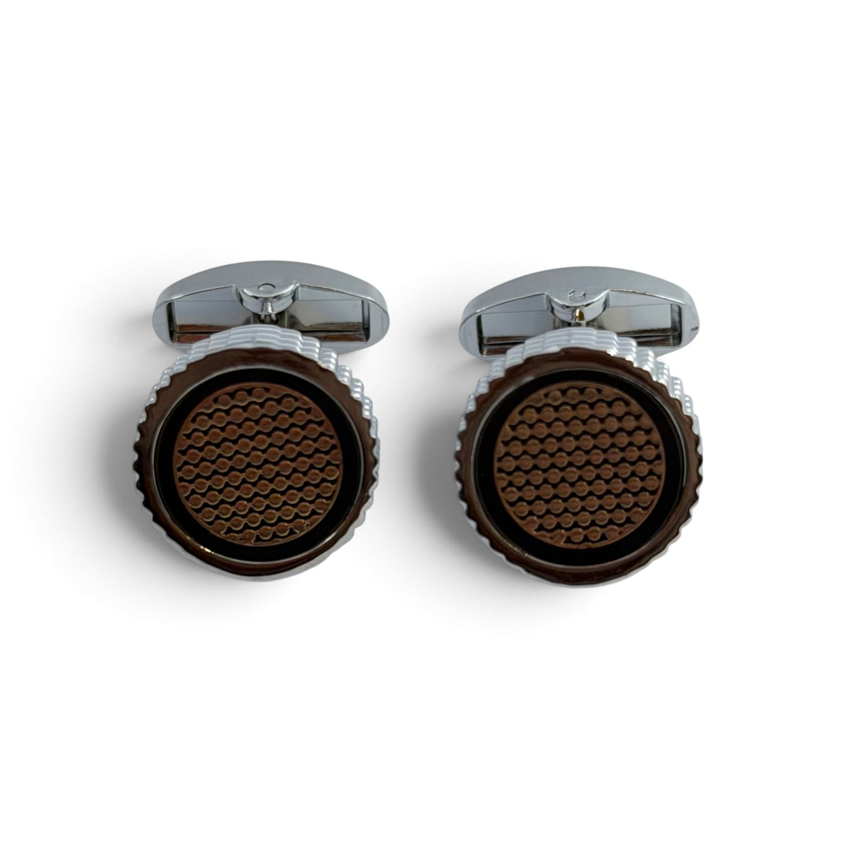 Silver Scallop Noir Cufflinks
